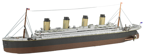 PS2004 1/928 RMS TITANIC (COLOURED)