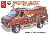 AMT1265 1/25 CHEVY CUSTOM VAN FOXY BOX