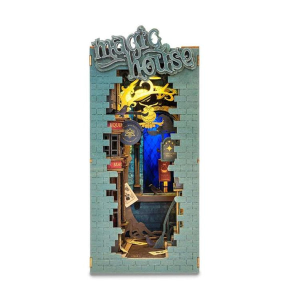 TGB03 MAGIC HOUSE (ALLEY) 3D BOOKEND