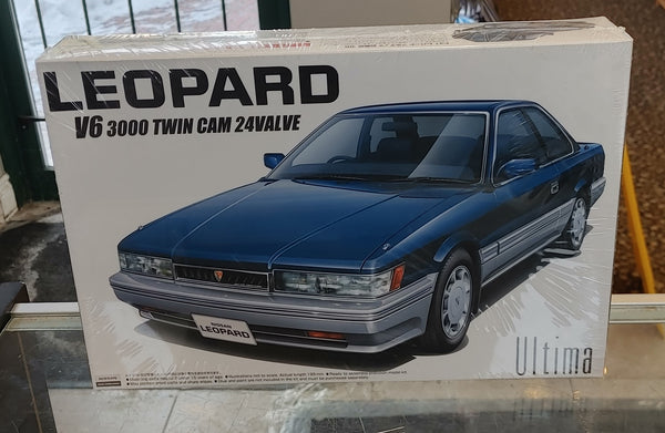 AOS43448 1/24 LEOPARD ULTIMA V6 3000 TWIN CAM 24VALVE