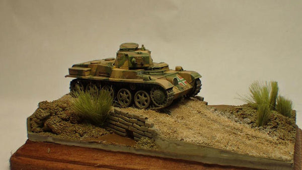 SSS-03 1/100 - 1/72 RESIN DIRT ROAD & CULVERT