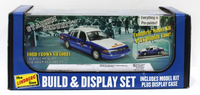 LINHL123 1/24 CROWN VICTORIA SECURITY CAR W/DISPLAY CASE