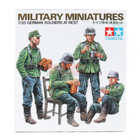 TAM35129 1/35 GERMAN SOLDIERS AT REST