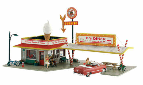 WSPF5208 N SCALE D'S DINER