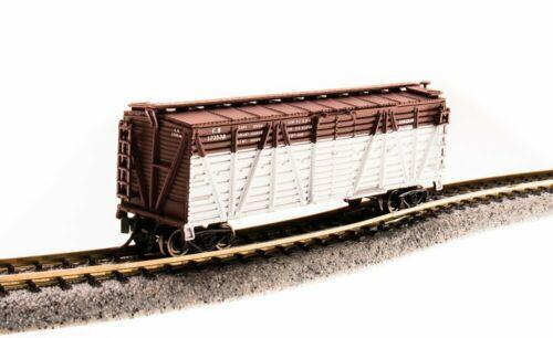BW3567 N CN STOCK CAR W/CHICKEN SOUNDS
