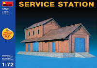 MIN72028 1/72 SERVICE STATION